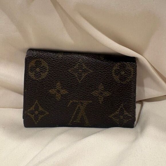 Vintage Louis Vuitton Classic Monogram 6 Key Holder Case EUC - Picture 4 of 11